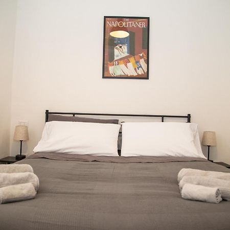 B&B 4Cella Napoli Ngoại thất bức ảnh